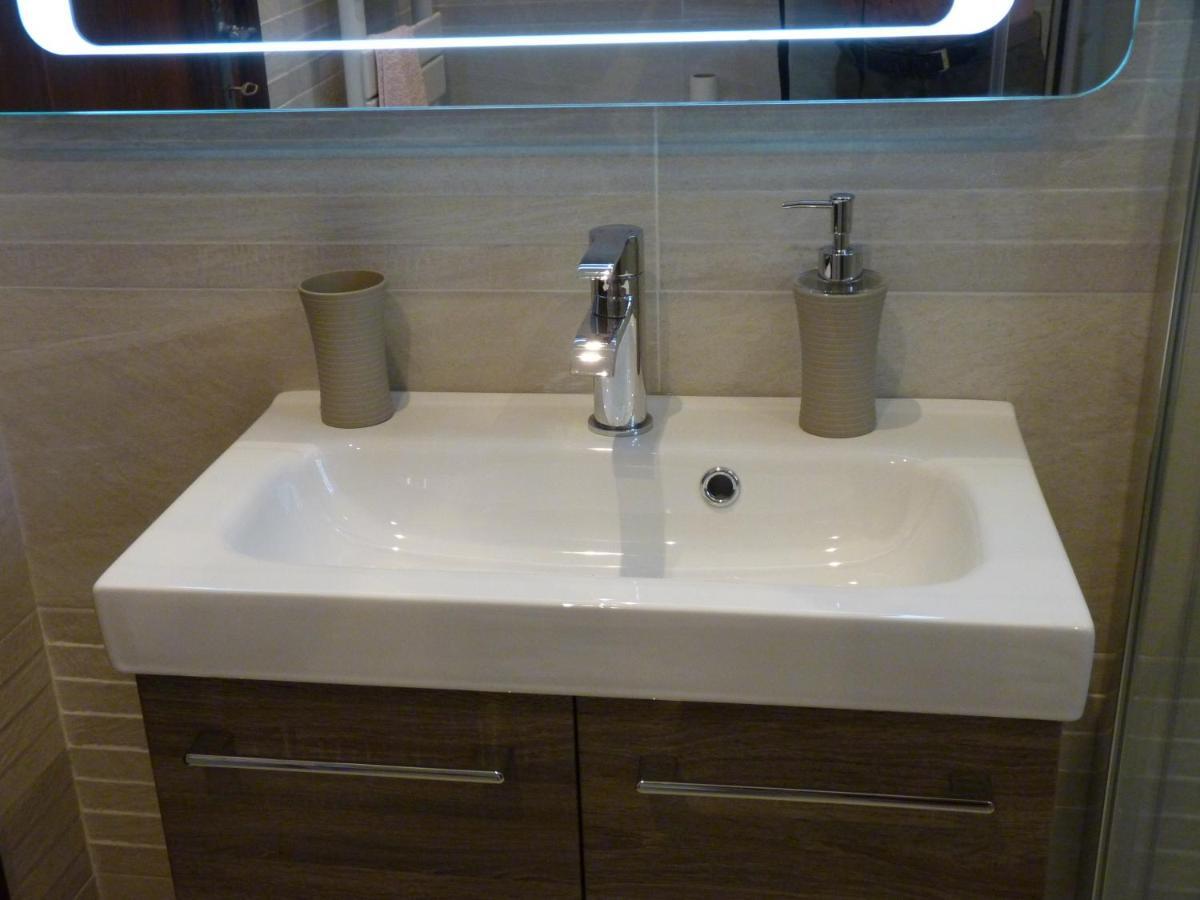 Le Balcon D'Azur Apartment Drap Luaran gambar